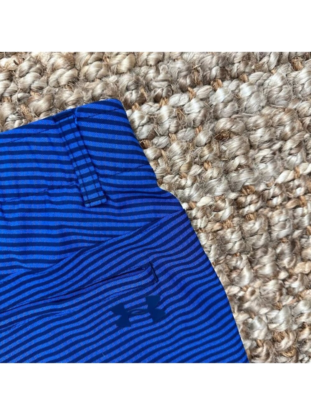 Under Armour Showdown Pattern Blue Stripe Golf Shorts (32 Men’s) Stretch